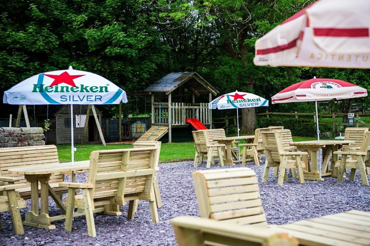 The Okeover Arms Ashbourne  Kültér fotó